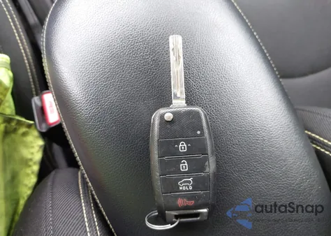 2015 Kia Soul + z USA, uszkodzony, nr VIN KNDJP3A5XF7182673